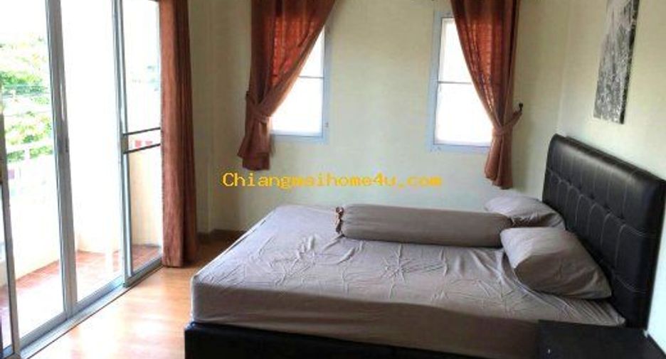 For rent 3 bedrooms house in Saraphi, Chiang Mai