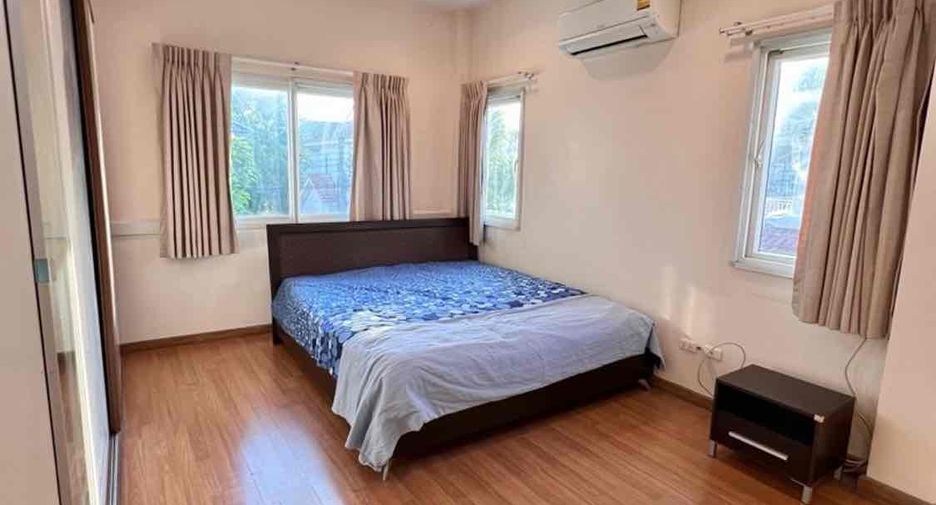 Haus zur Miete mit 3 Zimmer in Lat Krabang, Bangkok