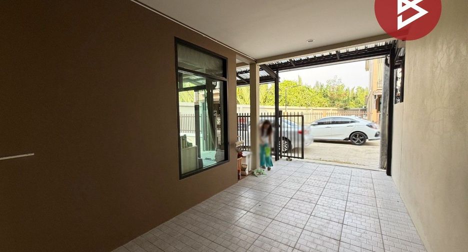 For sale 3 bedrooms townhouse in Phra Samut Chedi, Samut Prakan