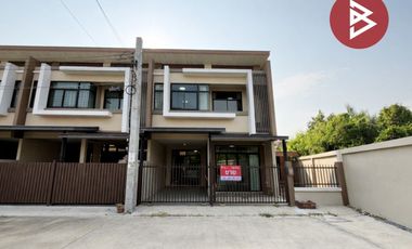 For sale 3 bedrooms townhouse in Phra Samut Chedi, Samut Prakan