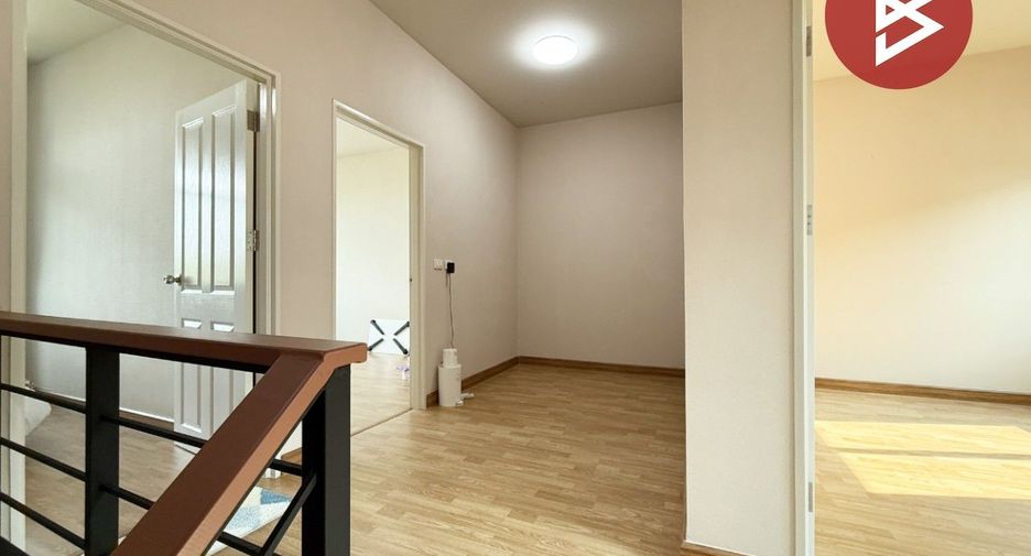 For sale 3 bedrooms townhouse in Phra Samut Chedi, Samut Prakan