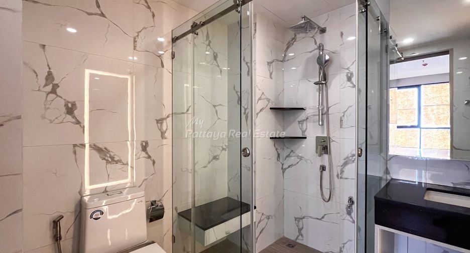 For sale 2 bedrooms condo in Bang Lamung, Chonburi
