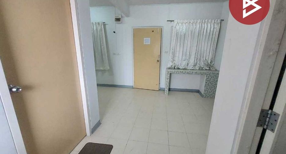 Wohnung zum Kauf mit 1 Zimmer in Nakhon Chai Si, Nakhon Pathom