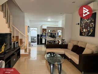 Casa adosada en venta de 2 habitaciones en Mueang Nonthaburi, Nonthaburi