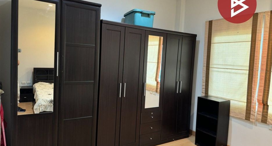Casa adosada en venta de 2 habitaciones en Mueang Nonthaburi, Nonthaburi