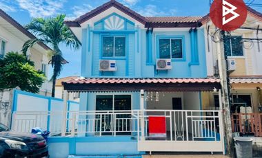 For sale 4 bedrooms townhouse in Mueang Samut Prakan, Samut Prakan