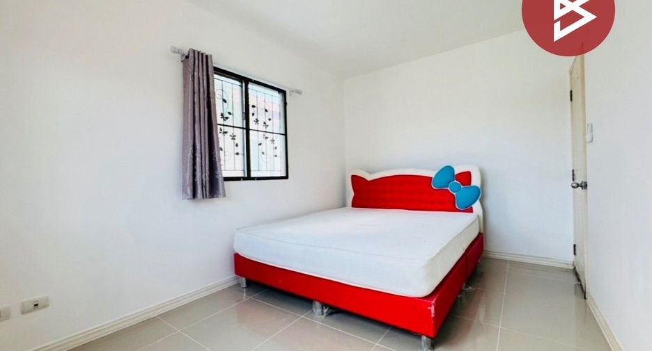 Reihenhaus zum Kauf mit 4 Zimmer in Mueang Samut Prakan, Samut Prakan