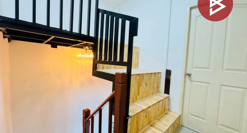 Reihenhaus zum Kauf mit 4 Zimmer in Mueang Samut Prakan, Samut Prakan