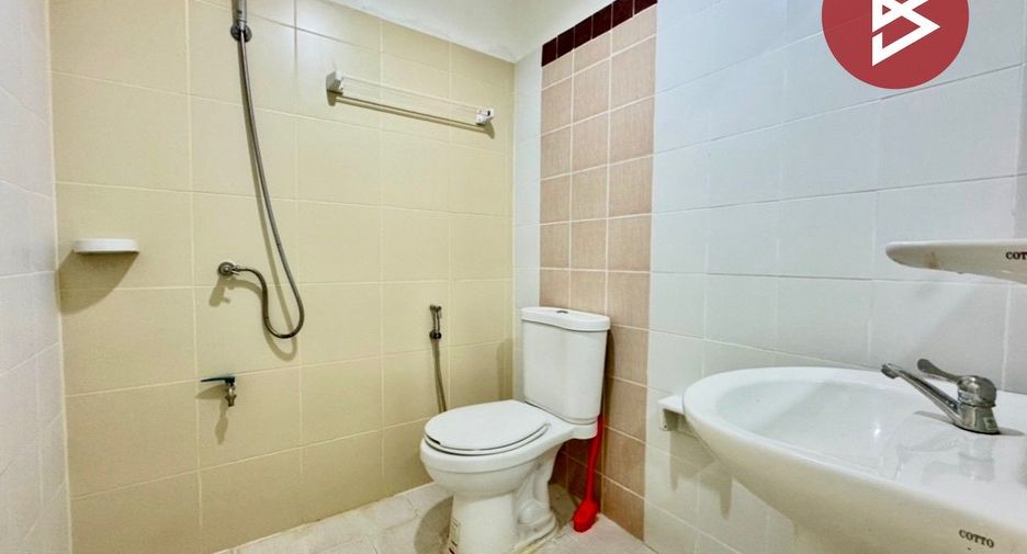 Reihenhaus zum Kauf mit 4 Zimmer in Mueang Samut Prakan, Samut Prakan