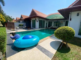 À louer 3 chambres maison à Bang Lamung, Chonburi