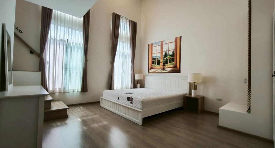 For rent 3 bedrooms townhouse in Bang Phli, Samut Prakan
