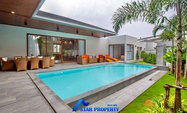 For sale 4 ベッドルーム villa in Hua Hin, Prachuap Khiri Khan