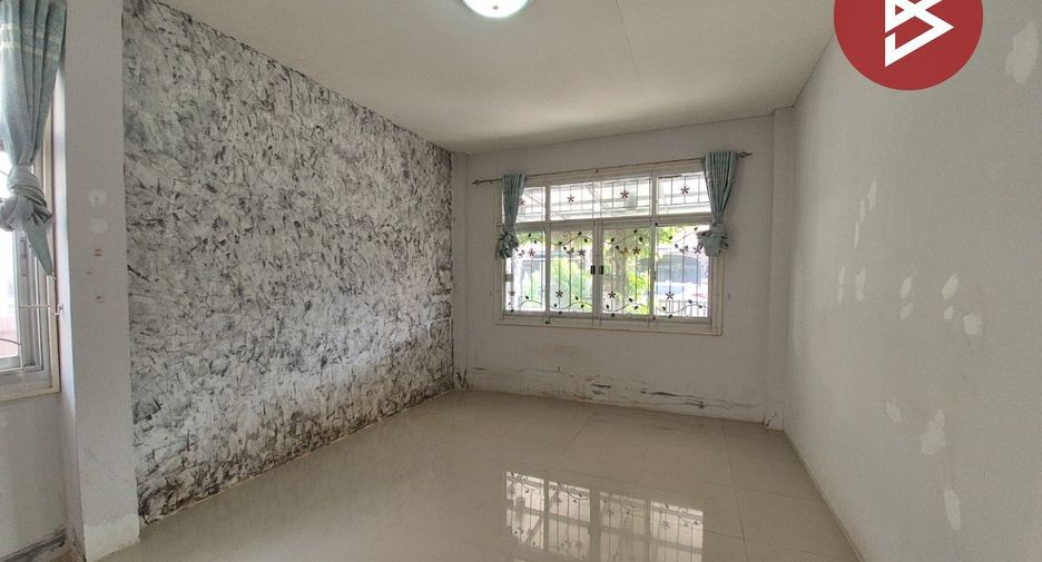Haus zum Kauf mit 3 Zimmer in Lam Luk Ka, Pathum Thani