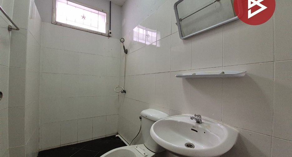 Haus zum Kauf mit 3 Zimmer in Lam Luk Ka, Pathum Thani