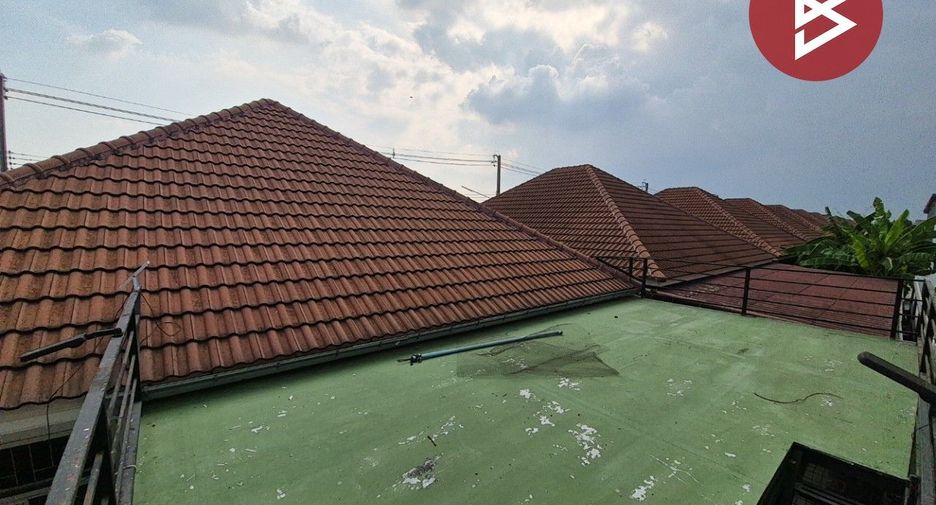 Haus zum Kauf mit 3 Zimmer in Lam Luk Ka, Pathum Thani