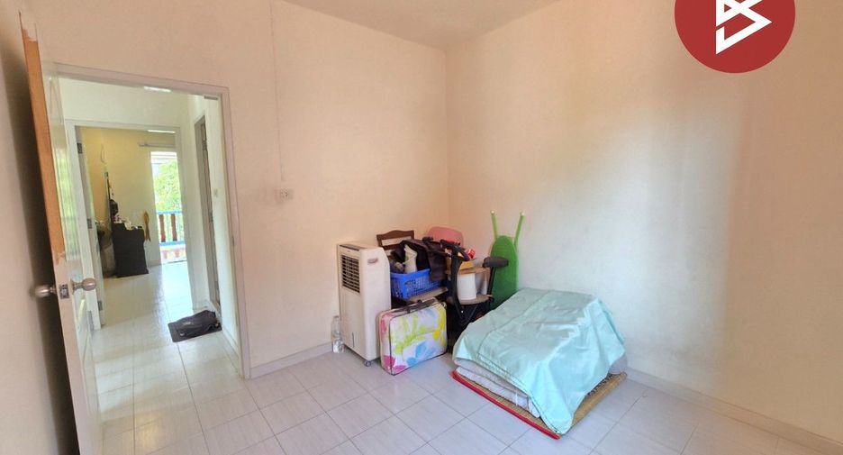 For sale 3 bedrooms townhouse in Phra Samut Chedi, Samut Prakan