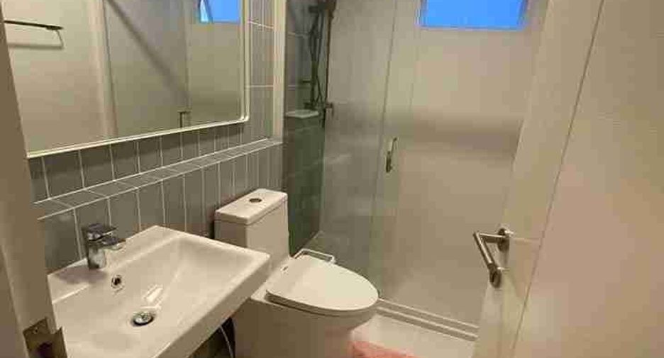 For rent 2 bedrooms townhouse in Prawet, Bangkok