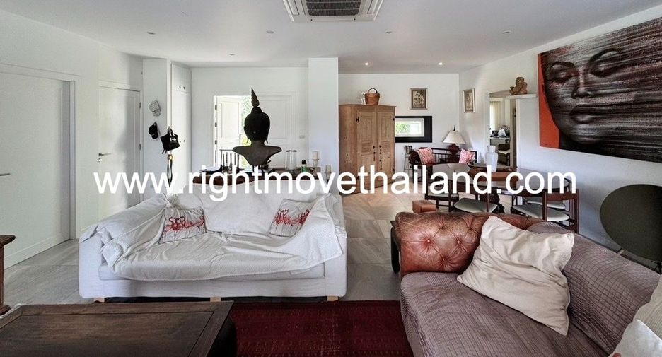 For sale 3 bedrooms house in Hua Hin, Prachuap Khiri Khan
