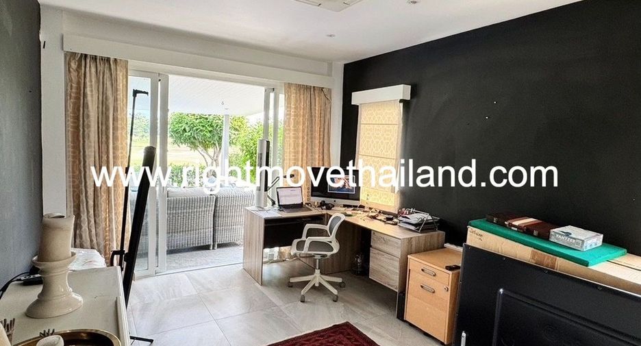 For sale 3 bedrooms house in Hua Hin, Prachuap Khiri Khan