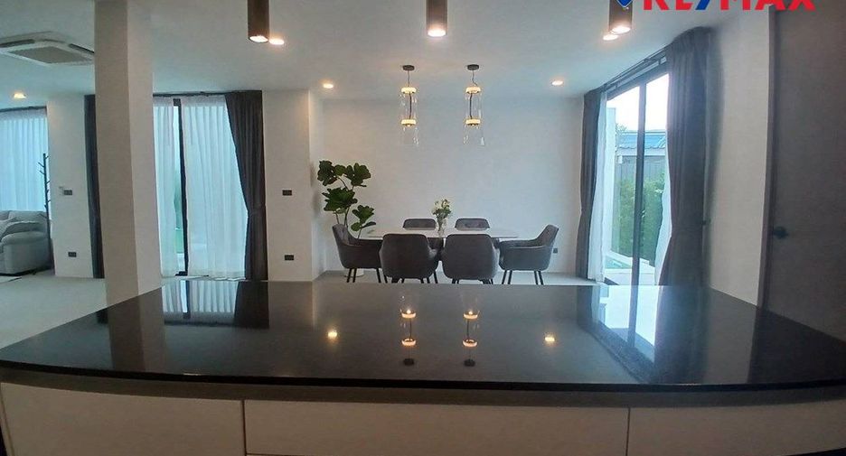 For rent 3 bedrooms house in Bang Lamung, Chonburi