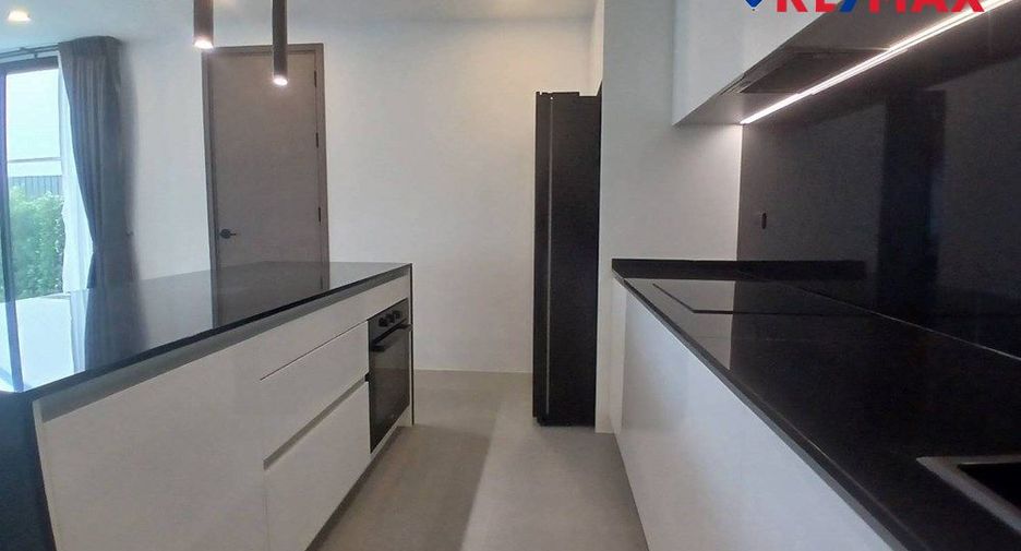 For rent 3 bedrooms house in Bang Lamung, Chonburi