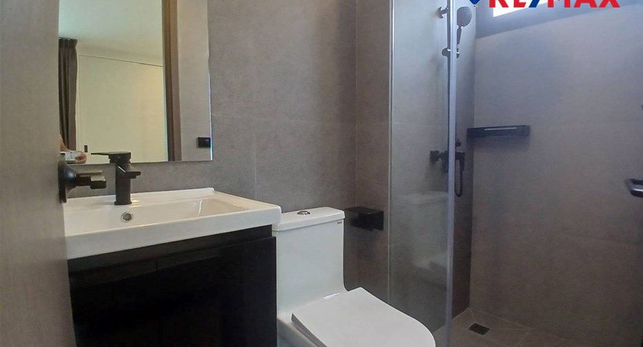 For rent 3 bedrooms house in Bang Lamung, Chonburi