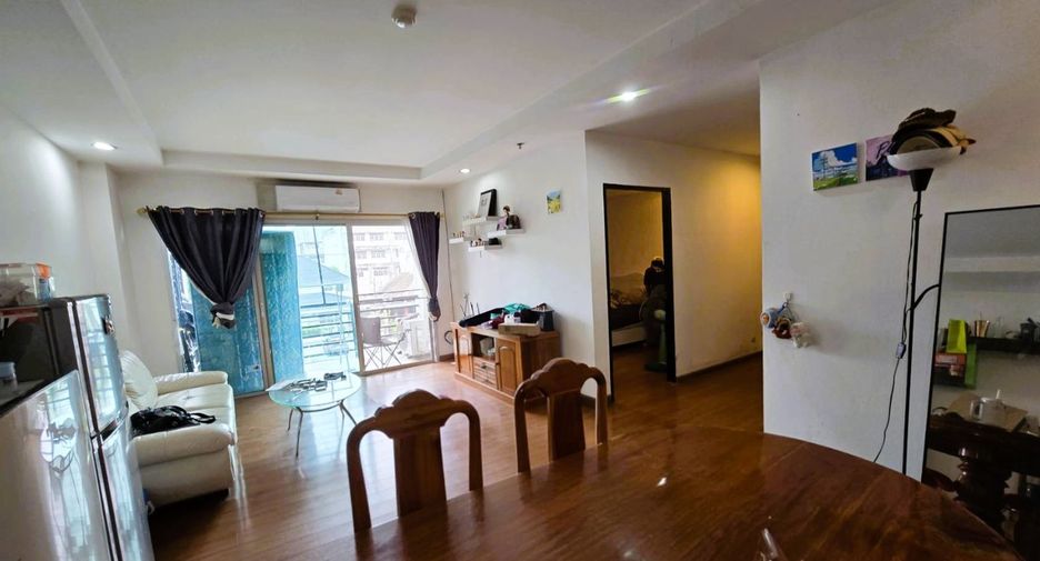 For sale 2 bedrooms condo in Chatuchak, Bangkok