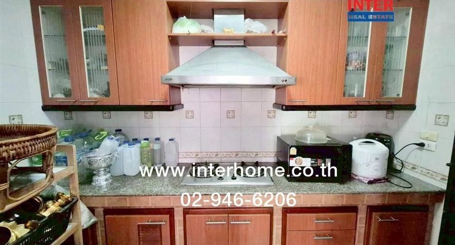For sale 4 bedrooms house in Bang Khae, Bangkok