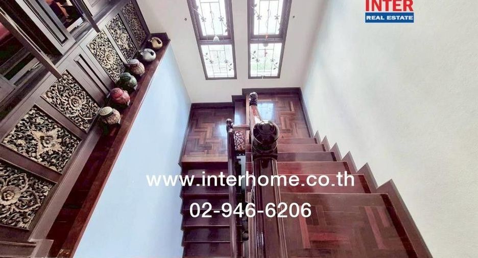 For sale 4 bedrooms house in Bang Khae, Bangkok
