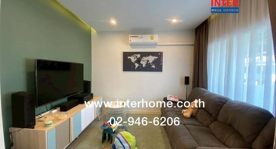 出售 3 卧室 联排别墅 在 Sai Noi, Nonthaburi