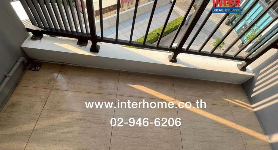 For sale 1 bed condo in Huai Khwang, Bangkok