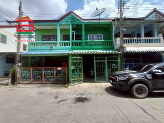 出售 2 卧室 联排别墅 在 Lam Luk Ka, Pathum Thani