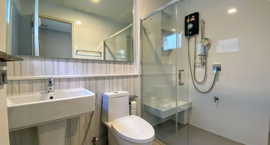 Casa en alquiler de 4 habitaciones en Prawet, Bangkok