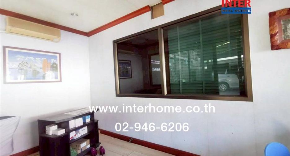For sale 4 bedrooms warehouse in Pak Kret, Nonthaburi