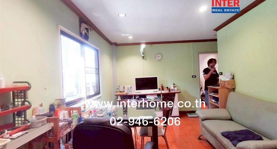 For sale 4 bedrooms warehouse in Pak Kret, Nonthaburi