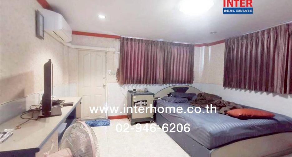 For sale 4 bedrooms warehouse in Pak Kret, Nonthaburi