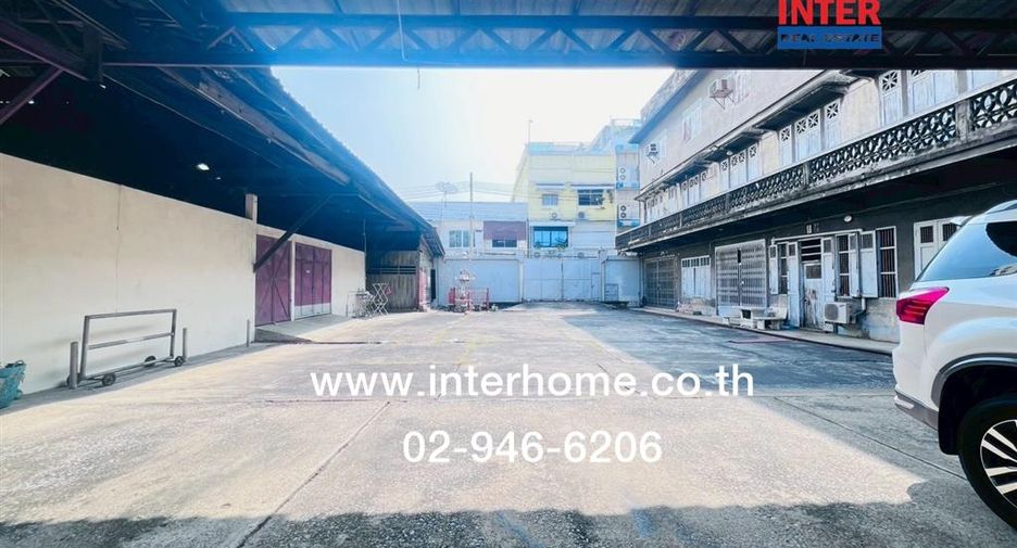 For sale land in Pom Prap Sattru Phai, Bangkok