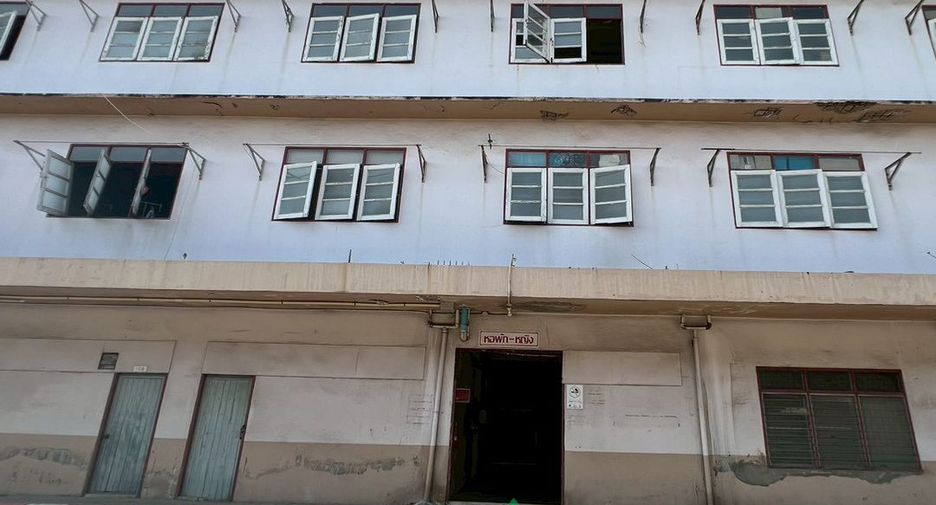 Almacén en alquiler y en venta en Sam Phran, Nakhon Pathom