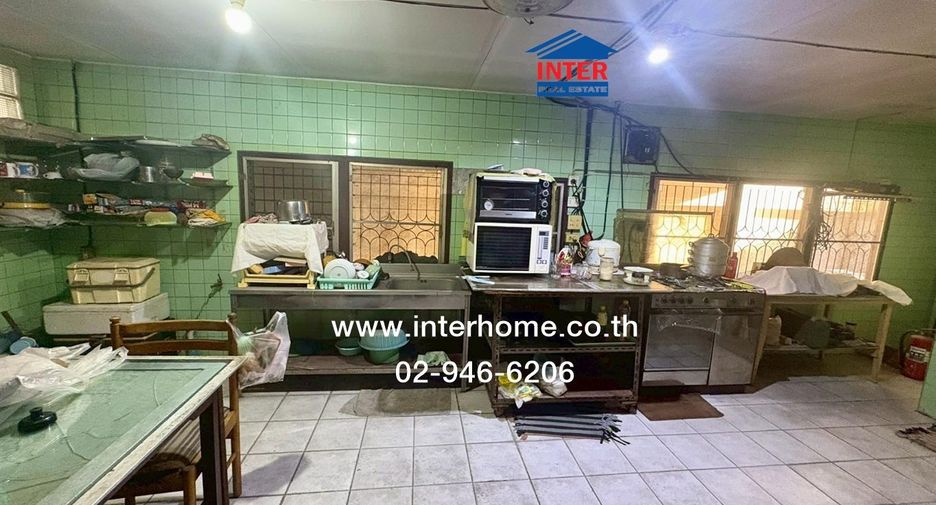 出售 3 卧室 独立屋 在 Lat Phrao, 曼谷