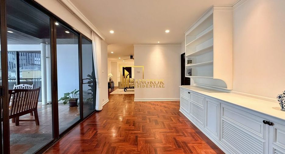 Apartamento en alquiler de 4 habitaciones en Khlong Toei, Bangkok