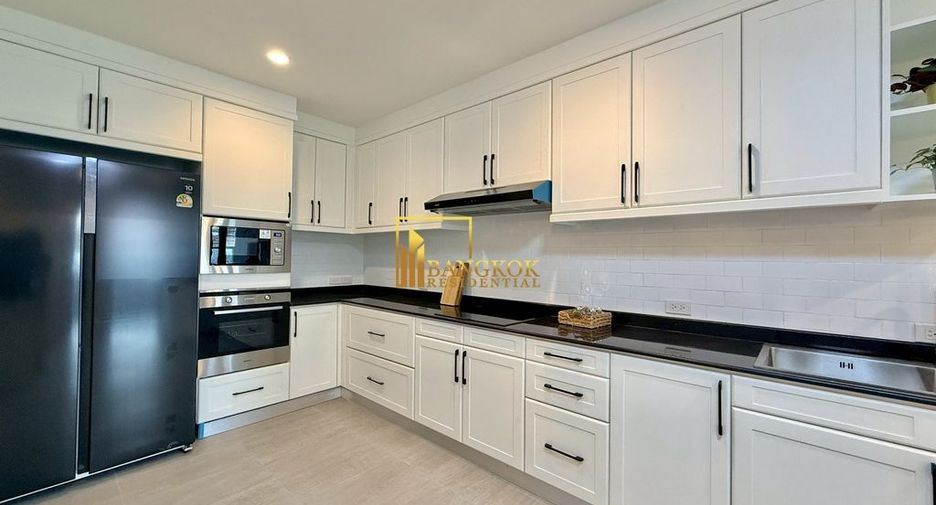 Apartamento en alquiler de 4 habitaciones en Khlong Toei, Bangkok
