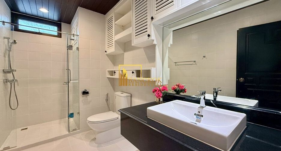 Apartamento en alquiler de 4 habitaciones en Khlong Toei, Bangkok