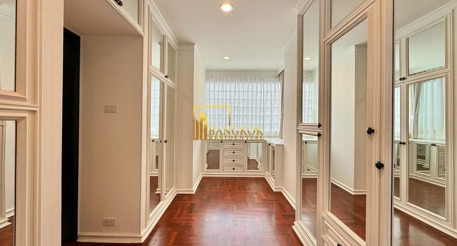 Apartamento en alquiler de 4 habitaciones en Khlong Toei, Bangkok