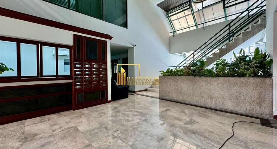 Apartamento en alquiler de 4 habitaciones en Khlong Toei, Bangkok