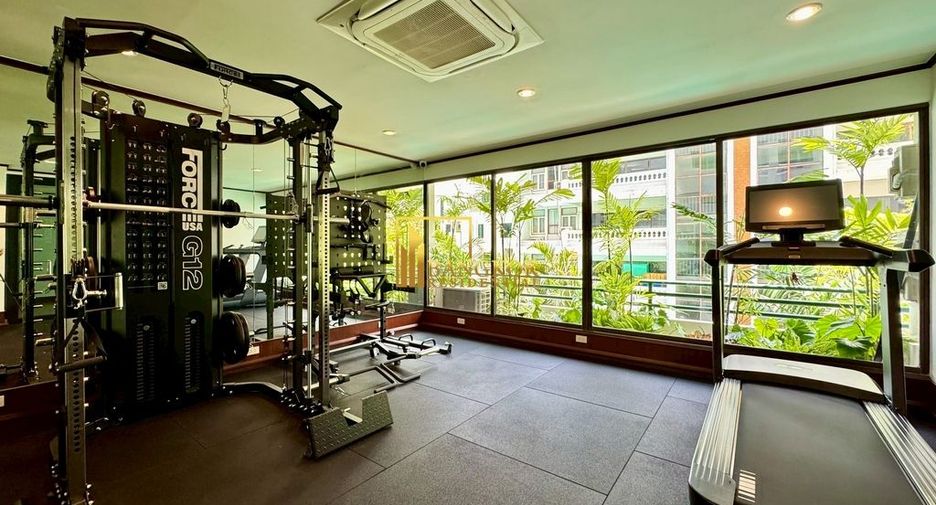 Apartamento en alquiler de 4 habitaciones en Khlong Toei, Bangkok