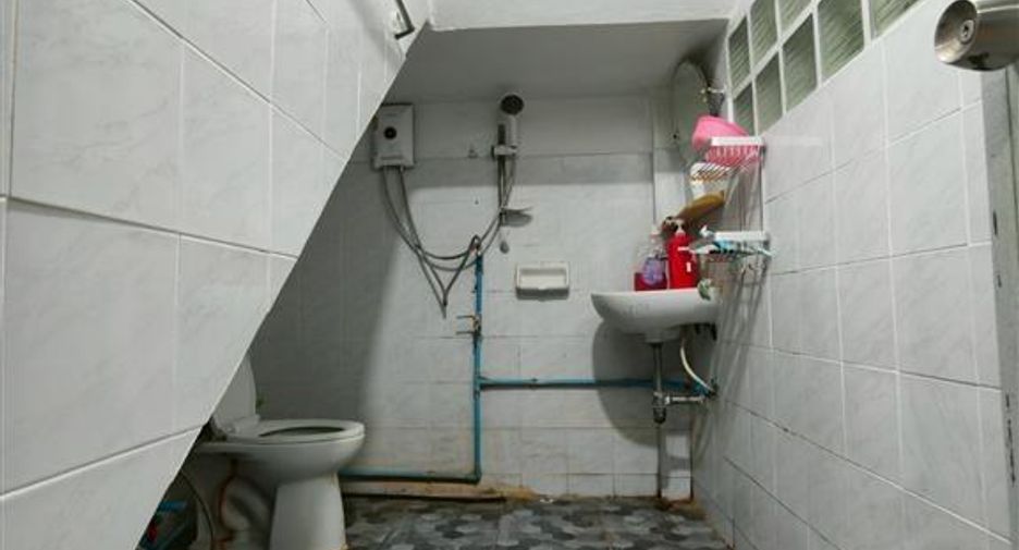 Reihenhaus zum Kauf mit 3 Zimmer in Khlong Luang, Pathum Thani
