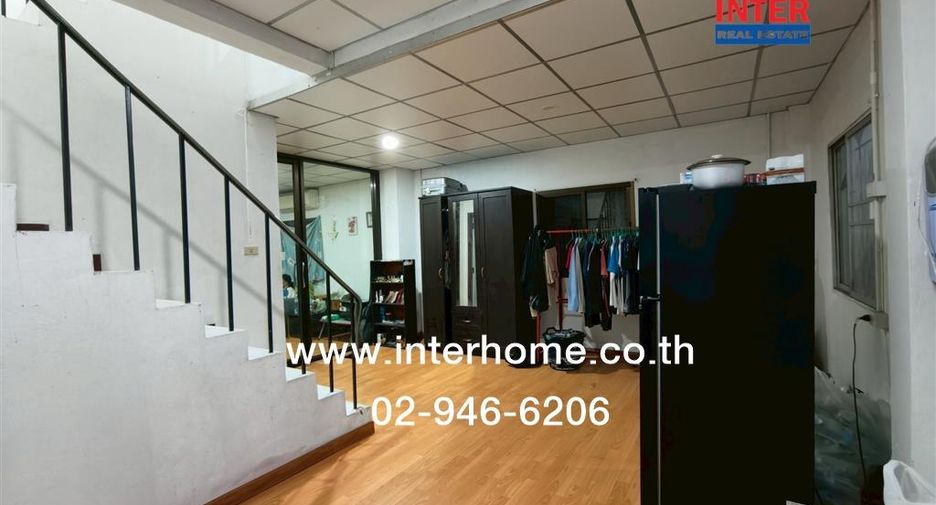 Reihenhaus zum Kauf mit 3 Zimmer in Khlong Luang, Pathum Thani