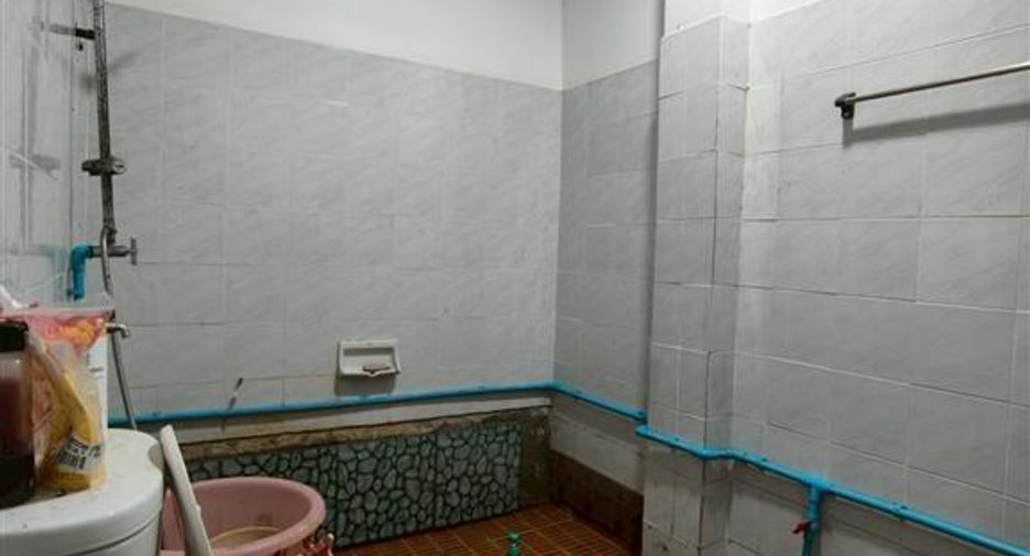 Reihenhaus zum Kauf mit 3 Zimmer in Khlong Luang, Pathum Thani