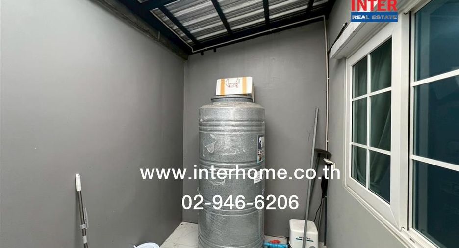 For rent and for sale 4 bedrooms townhouse in Khlong Sam Wa, Bangkok