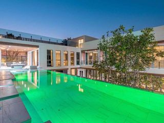 Villa zur Miete mit 6 Zimmer in Bang Lamung, Chonburi